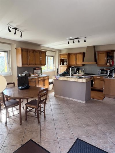 Image No.4-5 Bed House for sale