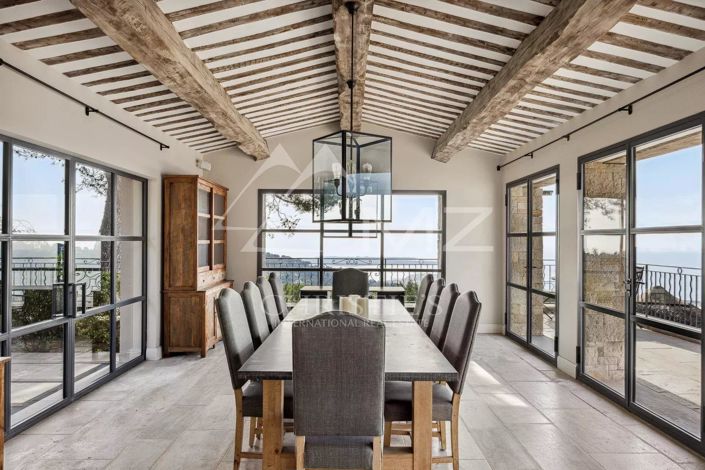 Image No.10-8 Bed House for sale