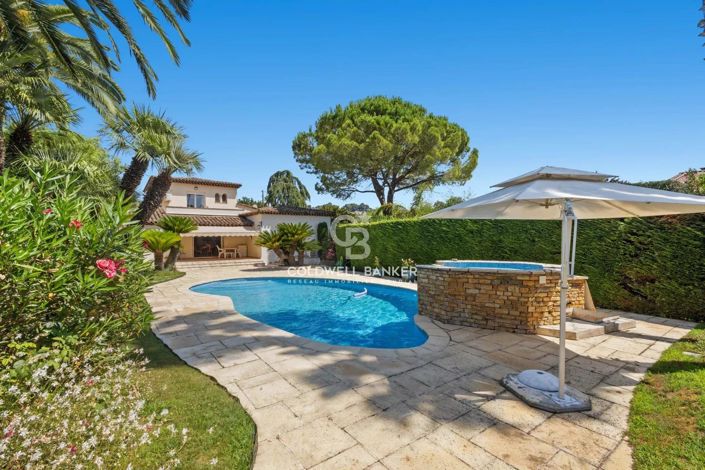 Image No.1-4 Bed House for sale