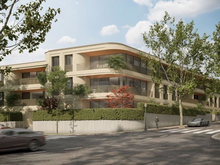 Image No.4-4 Bed Apartment for sale