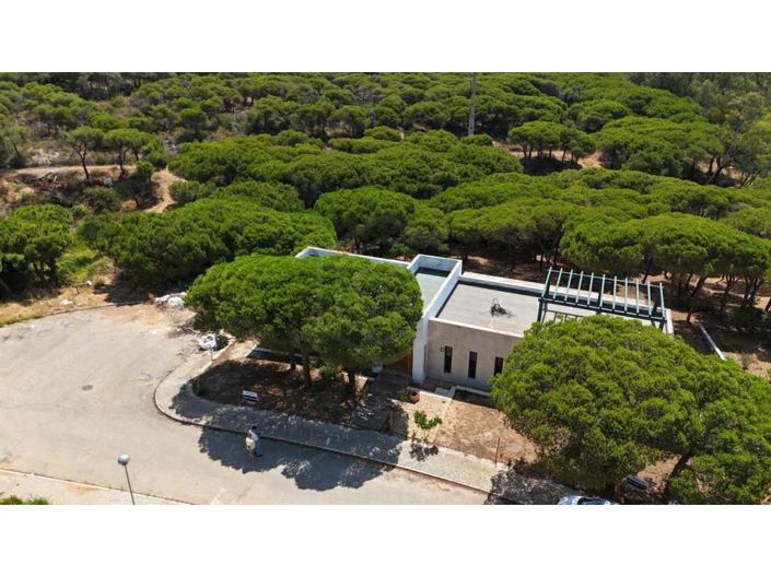 Image No.7-3 Bed House for sale