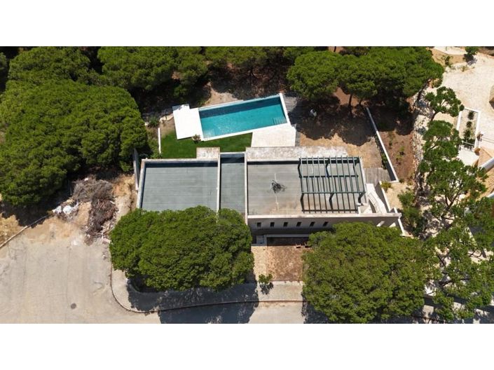 Image No.8-3 Bed House for sale