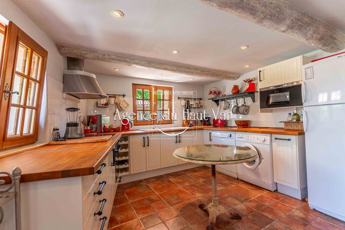 Image No.19-5 Bed House for sale