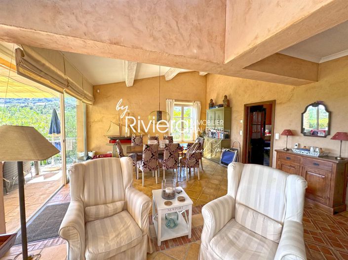 Image No.16-5 Bed House for sale