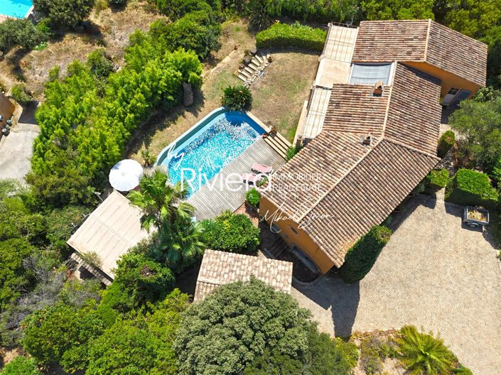 Image No.3-5 Bed House for sale