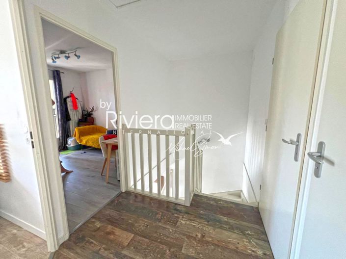 Image No.13-3 Bed House for sale