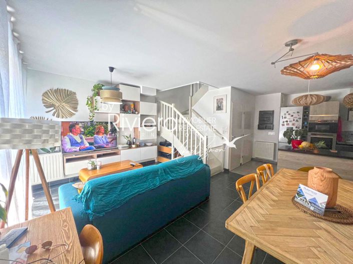 Image No.5-3 Bed House for sale