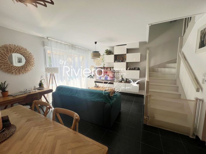 Image No.9-3 Bed House for sale