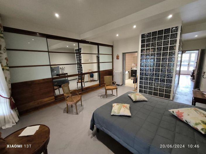 Image No.11-5 Bed House for sale