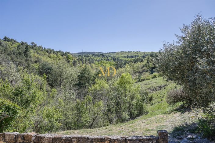 Image No.16-5 Bed House for sale