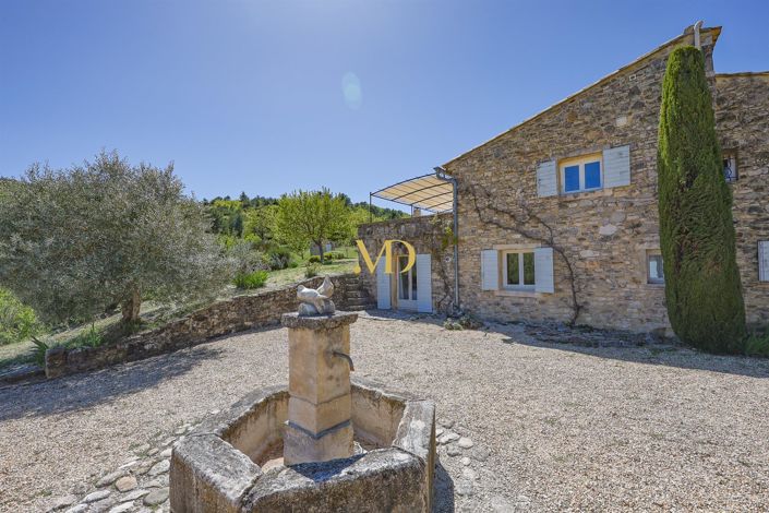 Image No.2-Maison de 5 chambres à vendre à Alpes-de-Haute-Provence