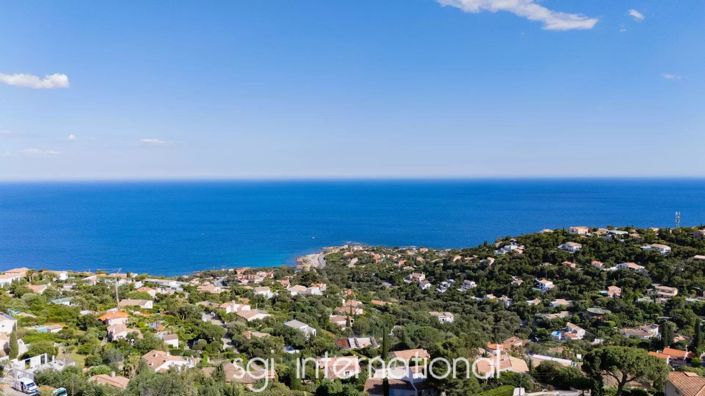 Image No.1-Maison de 3 chambres à vendre à Les Issambres