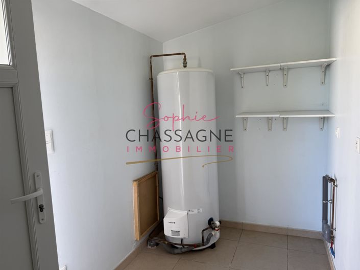 Image No.10-3 Bed House for sale