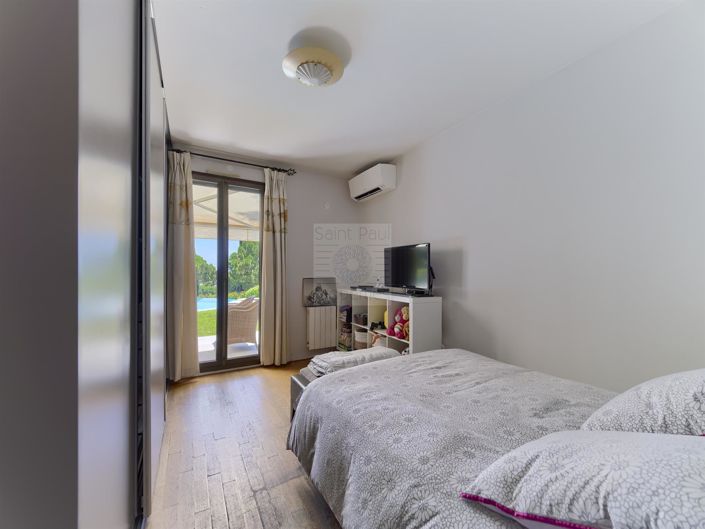 Image No.15-4 Bed House for sale