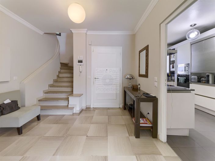 Image No.9-4 Bed House for sale