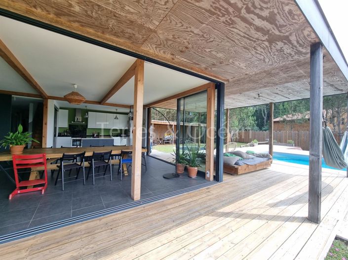 Image No.5-5 Bed House for sale