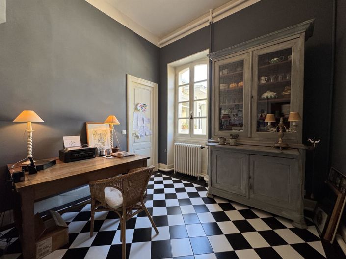 Image No.10-4 Bed House for sale