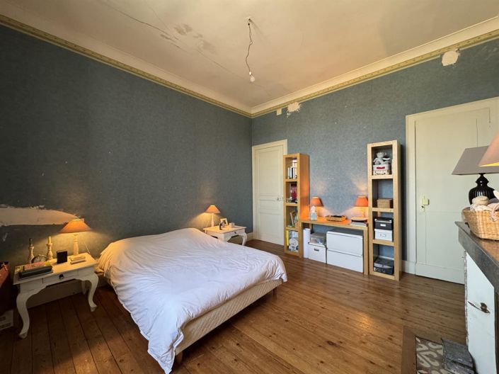 Image No.14-4 Bed House for sale