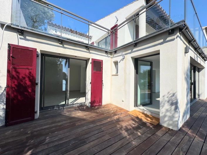 Image No.6-3 Bed Apartment for sale