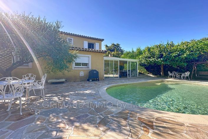 Image No.1-3 Bed House for sale