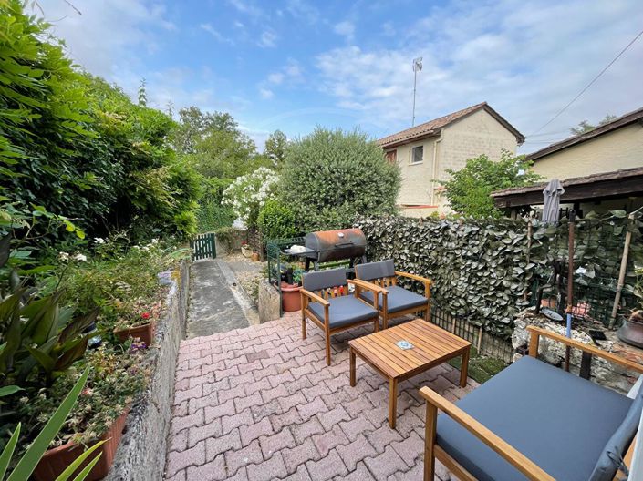 Image No.18-3 Bed House for sale