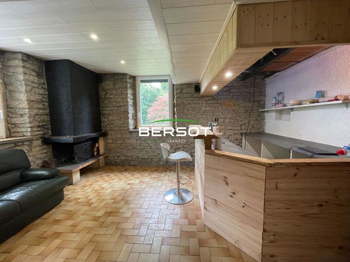 Image No.5-7 Bed House for sale