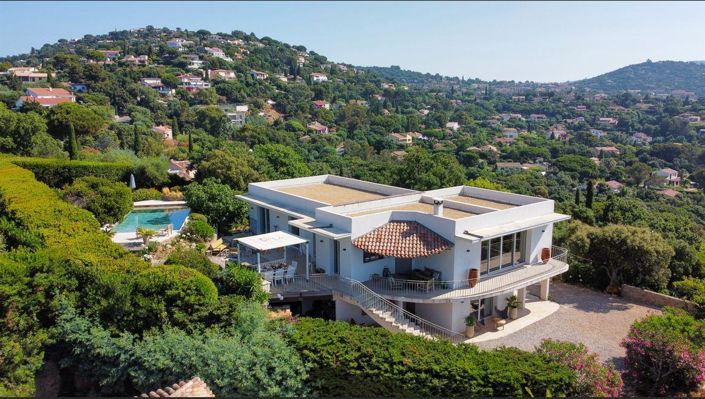 Image No.38-5 Bed House for sale