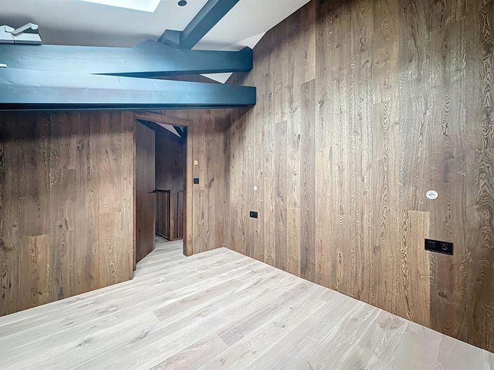 Image No.6-4 Bed Property for sale