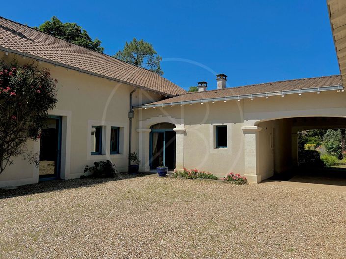 Image No.3-3 Bed House for sale