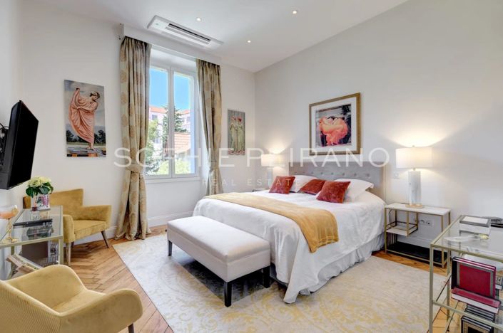 Image No.4-Maison de 10 chambres à vendre à Cannes