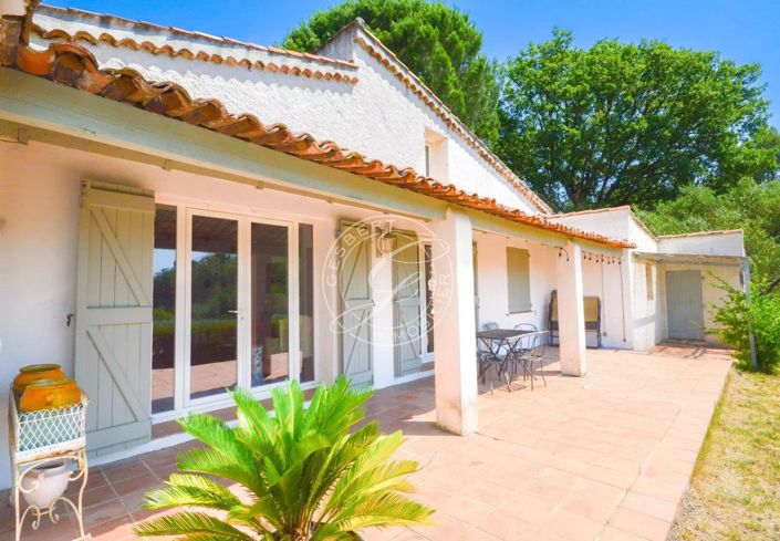 Image No.1-2 Bed House for sale