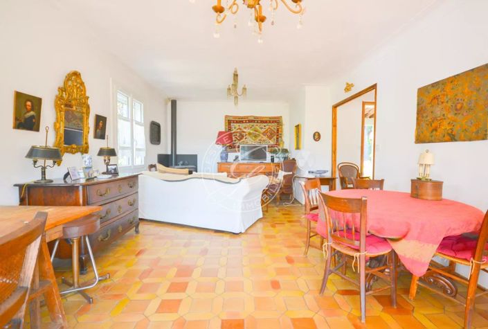 Image No.15-2 Bed House for sale