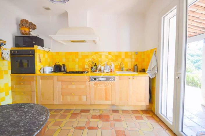 Image No.18-2 Bed House for sale