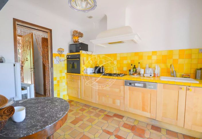 Image No.19-2 Bed House for sale