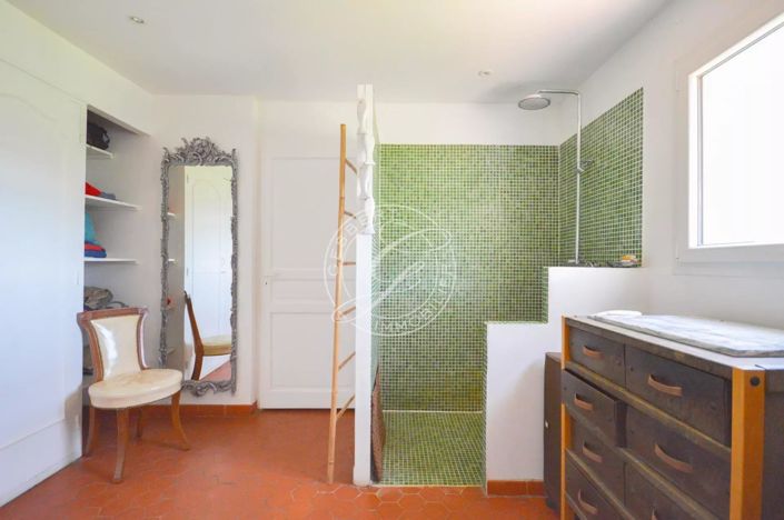 Image No.22-2 Bed House for sale