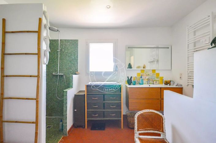 Image No.23-2 Bed House for sale