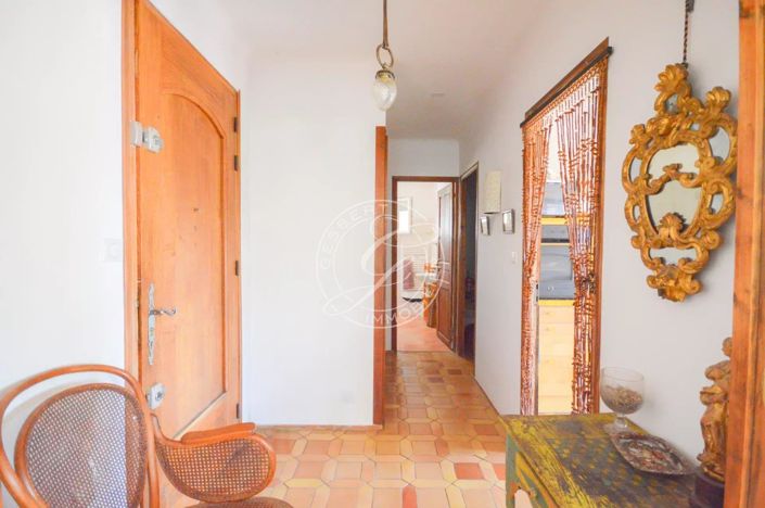 Image No.9-2 Bed House for sale