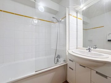 akf757c35jauufql4