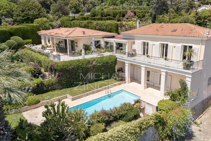 Image No.1-4 Bed House for sale