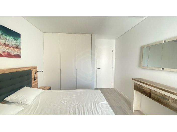 Image No.20-3 Bed Apartment for sale