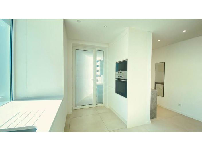 Image No.9-3 Bed Apartment for sale