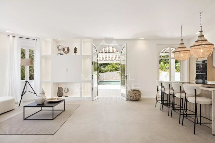 Image No.5-4 Bed House for sale