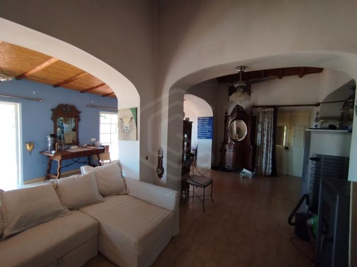 Image No.11-2 Bed House for sale