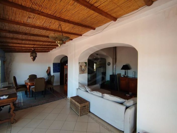 Image No.12-2 Bed House for sale