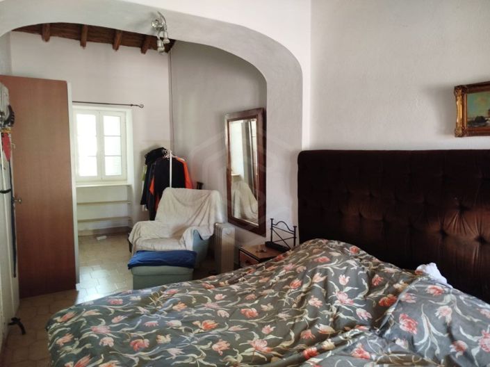 Image No.17-2 Bed House for sale