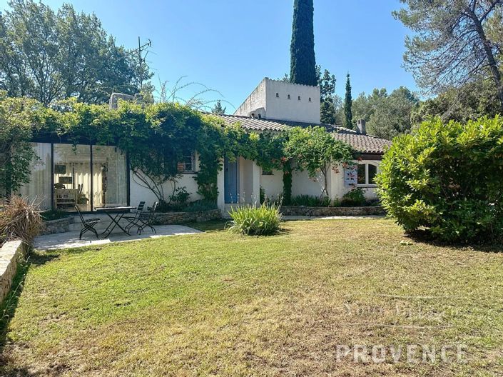Image No.1-6 Bed House for sale