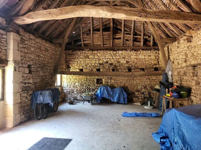 Image No.10-3 Bed House for sale