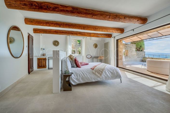 Image No.20-6 Bed House for sale