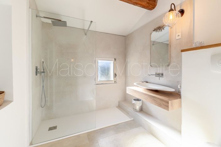 Image No.15-11 Bed House for sale