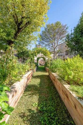 Image No.16-Maison de 8 chambres à vendre à L'Isle-sur-la-Sorgue